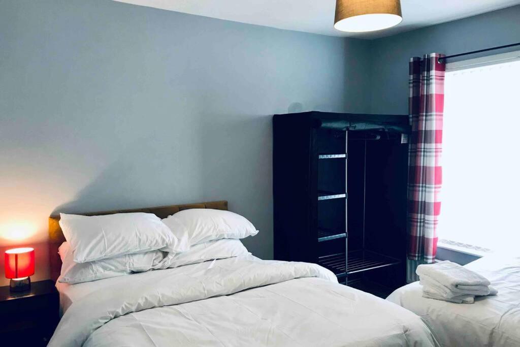 Eson House Apartment Liverpool Bagian luar foto