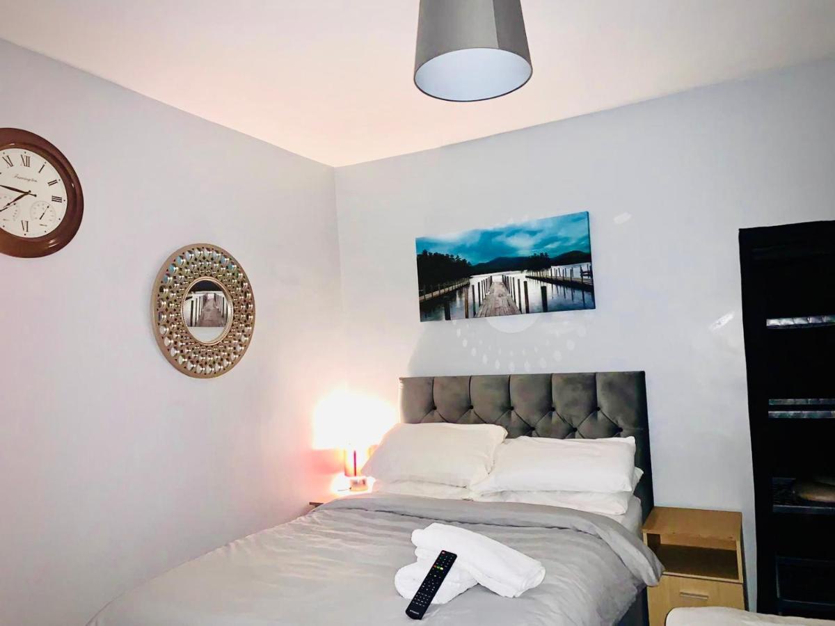Eson House Apartment Liverpool Bagian luar foto